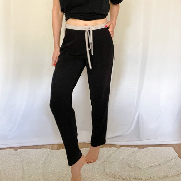 Bebe Black & Tan Track Pants Joggers - the perfect outfit for travel days - Picture 2 of 12